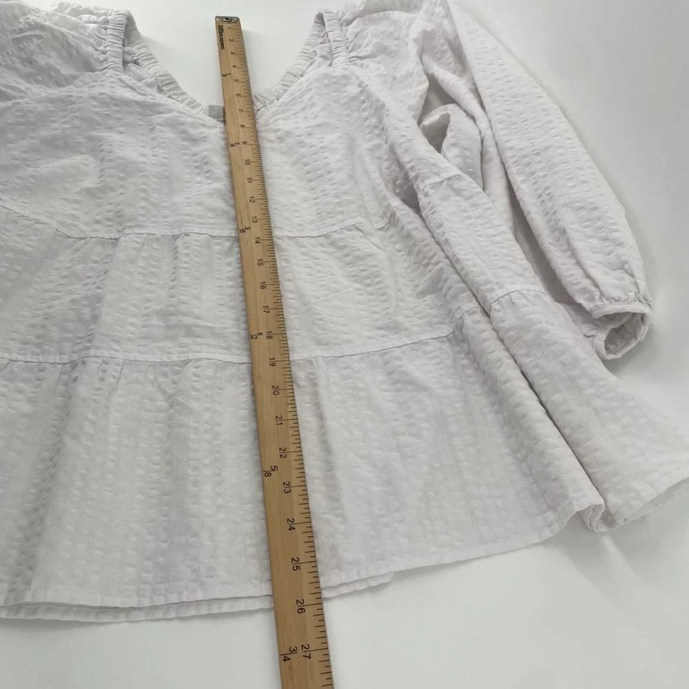 Old Navy Tiered Empire Top Women 2X White Seersucker Puff Sleeve V-Neck Blouse